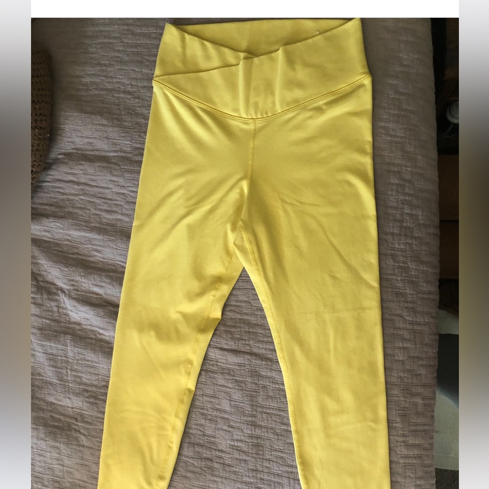 Old Navy workout pants size M
